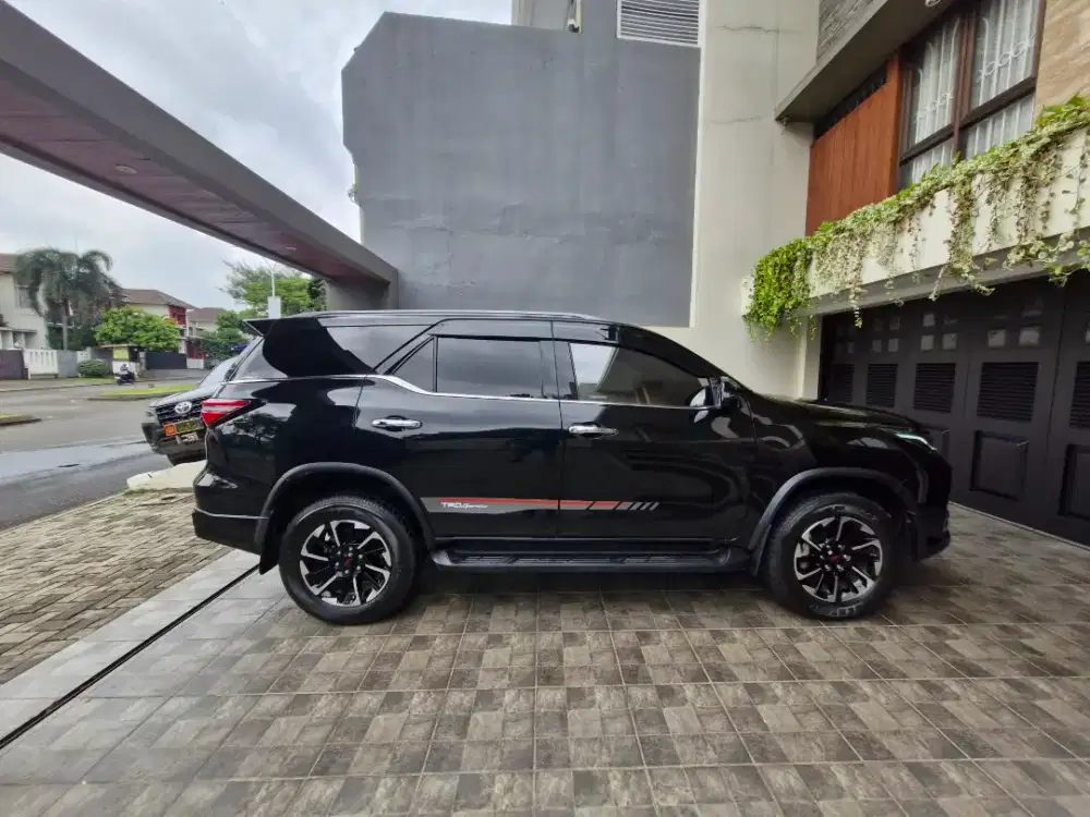 Low KM 64rb Fortuner TRD