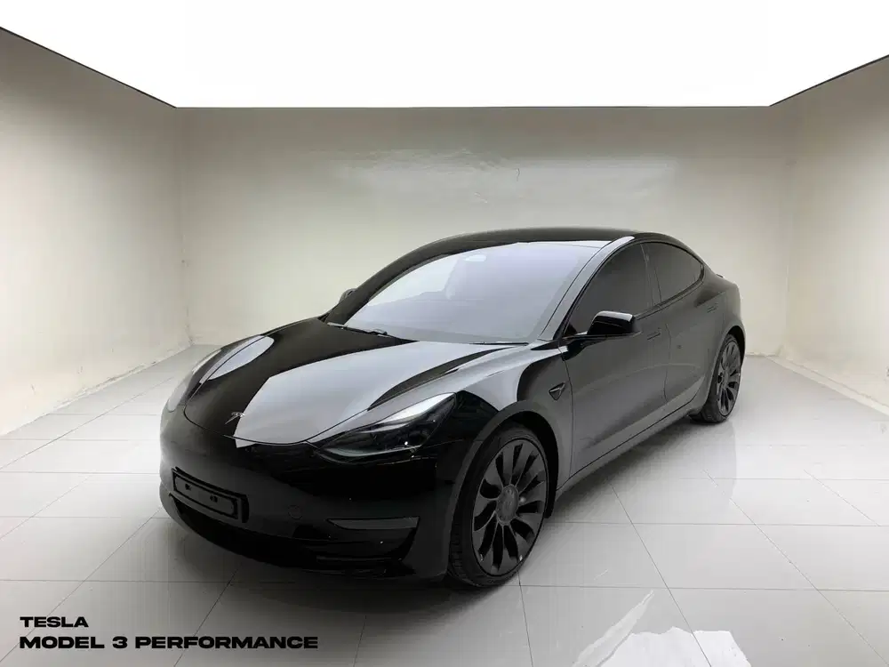 TESLA MODEL 3 PERFORMANCE 2022 BLACK ON BLACK