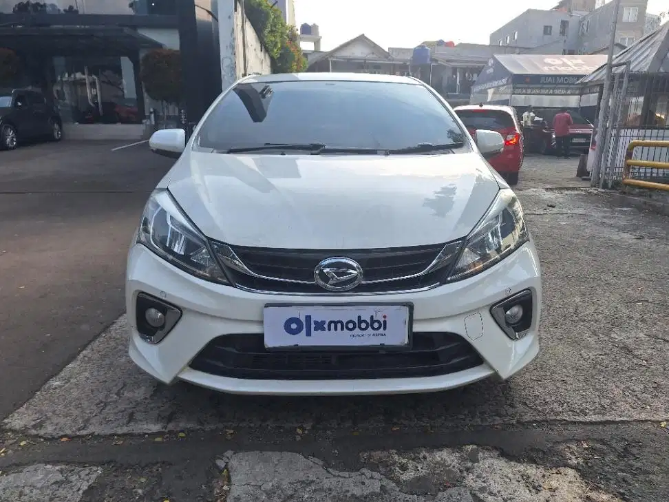 DP RINGAN Daihatsu Sirion 1.3 Bensin-AT 2018 Putih CTZXB