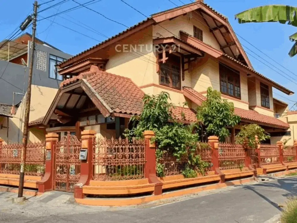 Rumah 6 Kamar Di Surakarta Dekat Mall Dan Fasilitas Umum