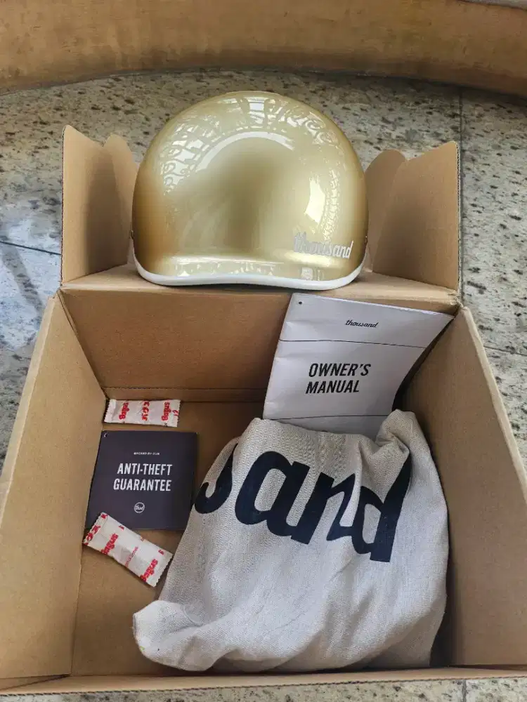 Helm Thousand size L