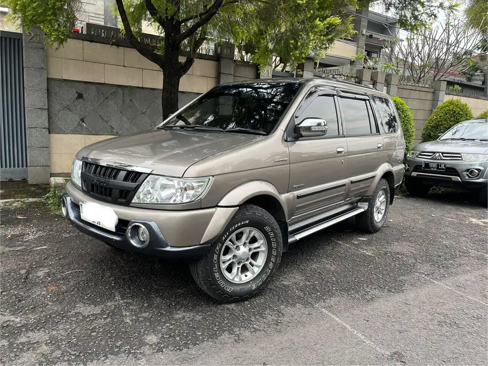 ANTIK ISUZU PANTHER 2013 GRAND TOURING MT MANUAL 2014/2015 TURBO 2.5