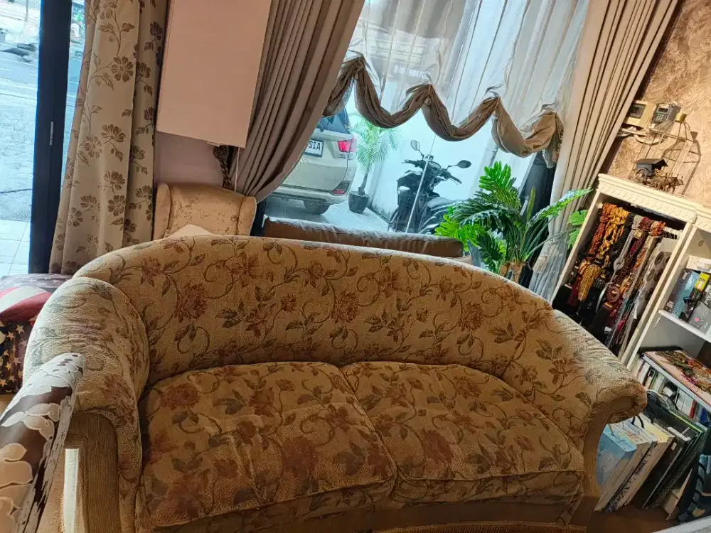 Jual Sofa Bekas Pemakaian