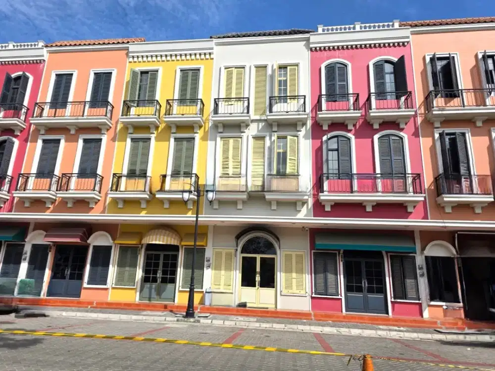 Ruko Osaka 3lt 90m PIK 2 Pantai Indah Kapuk Tangerang Banten