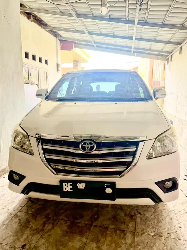 Kijang inova 2015 bensin