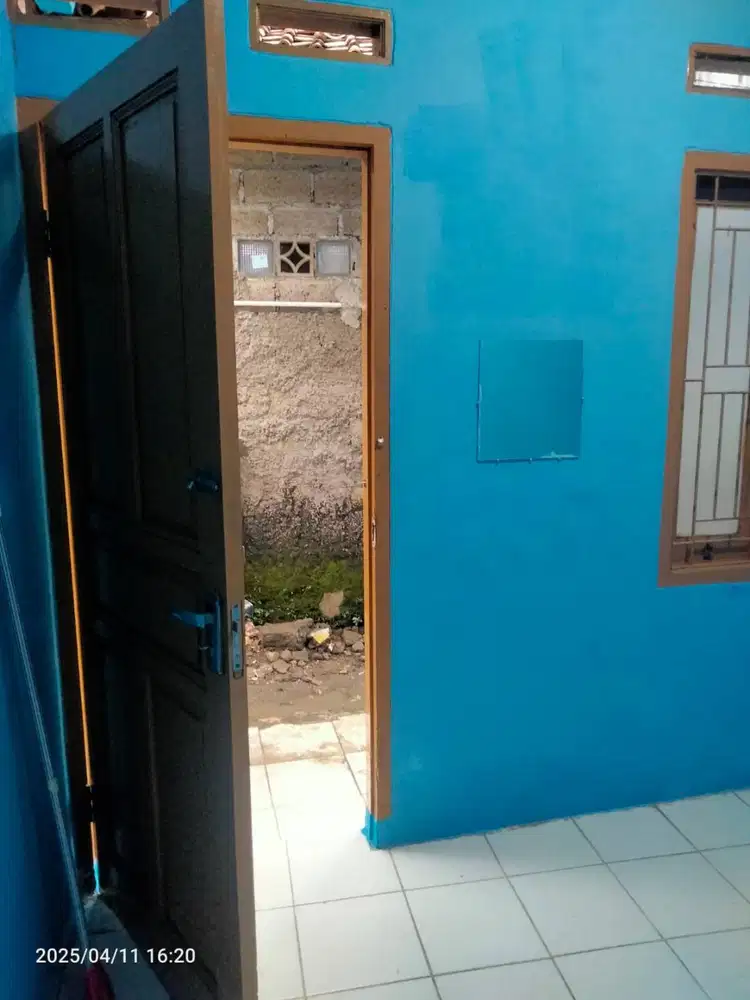 Dijual kontrakan 5 pintu (+parkiran/Gudang)