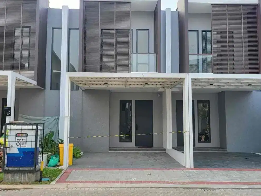 Rumah Brand New Graha Raya