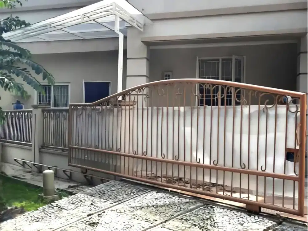 Rumah 2lt Royal Residence 71m type 2KT Pulogebang Cakung Jakarta Timur
