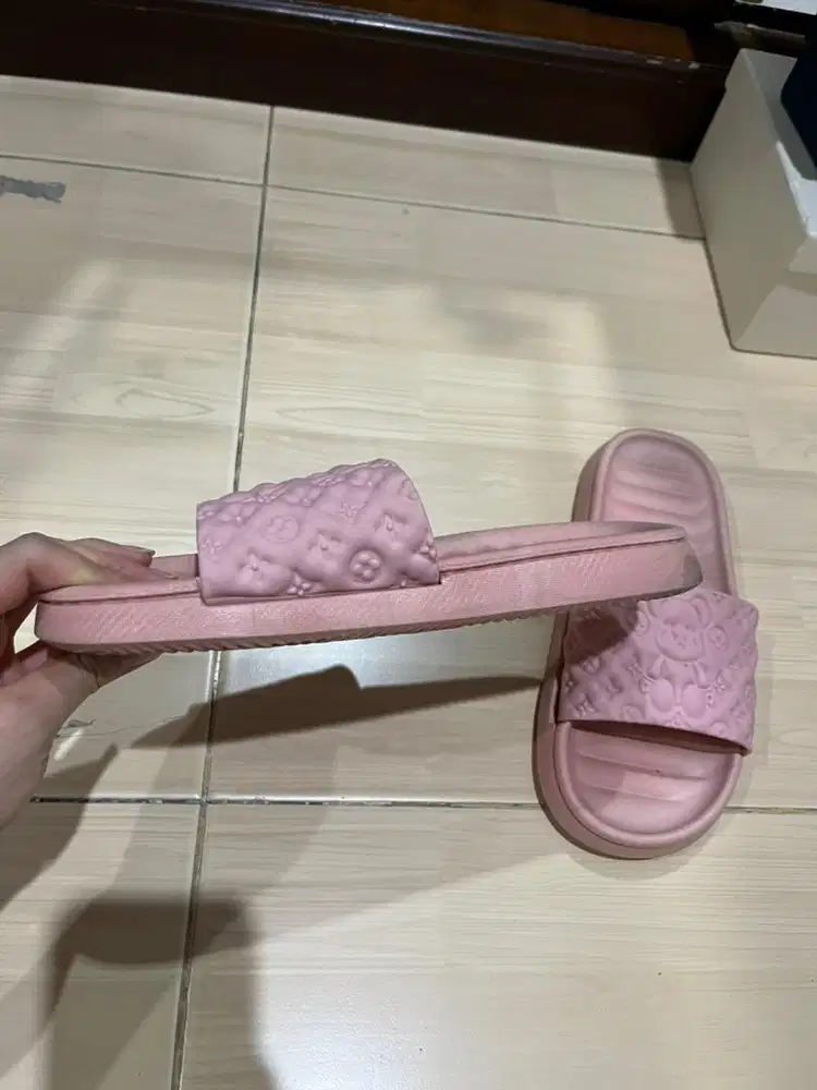 Sandal FlipFlop Karet