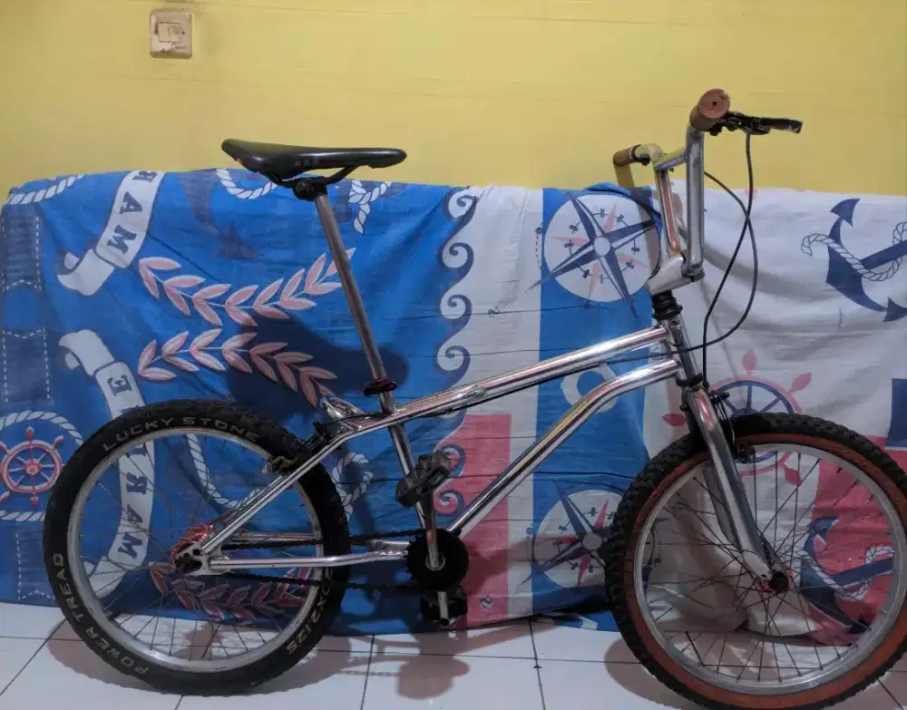 Sepeda BMX Oryx OS 20 Mulus Siap Gowes