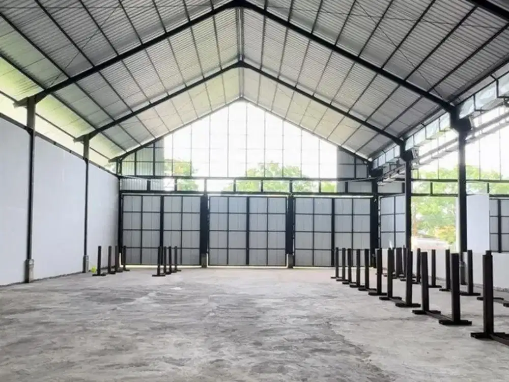 Gudang Baru dan Strategis Hadap Utara Disewakan, di Sanur Area