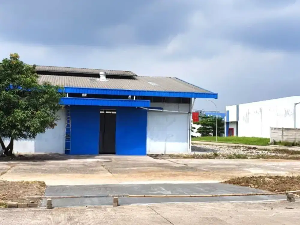 Gudang siap pakai 24x57 1356m Telukjambe Karawang