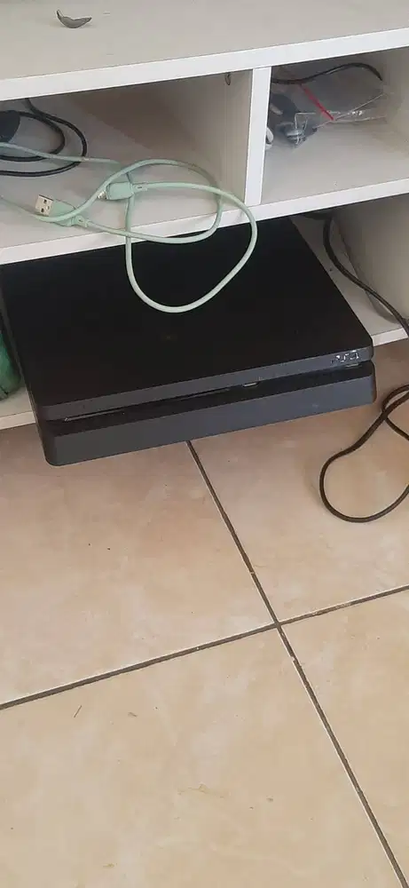 PLAYSTATION 4 SLIM ORI 500GB