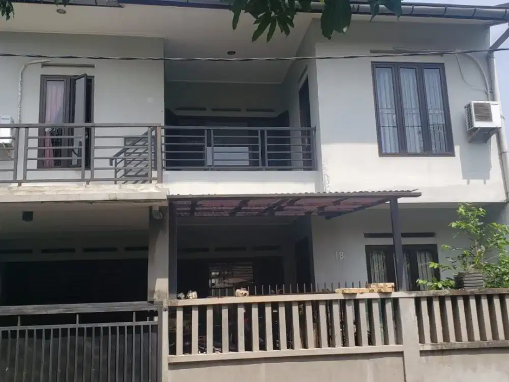 Rumah Bagus 3 Lantai Akses Mudah di Duta Mekar Asri Cileungsi Bogor
