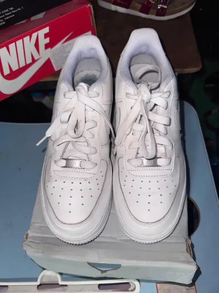 Preloved NIKE ORI size 39/ 24,5 cm