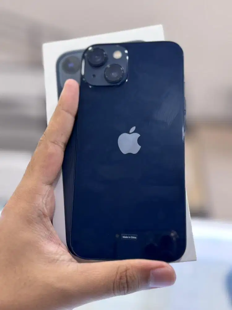 iPhone 13 128gb Midnight Fullset Mulus. Hb 100%. Garansi Juli 2026.