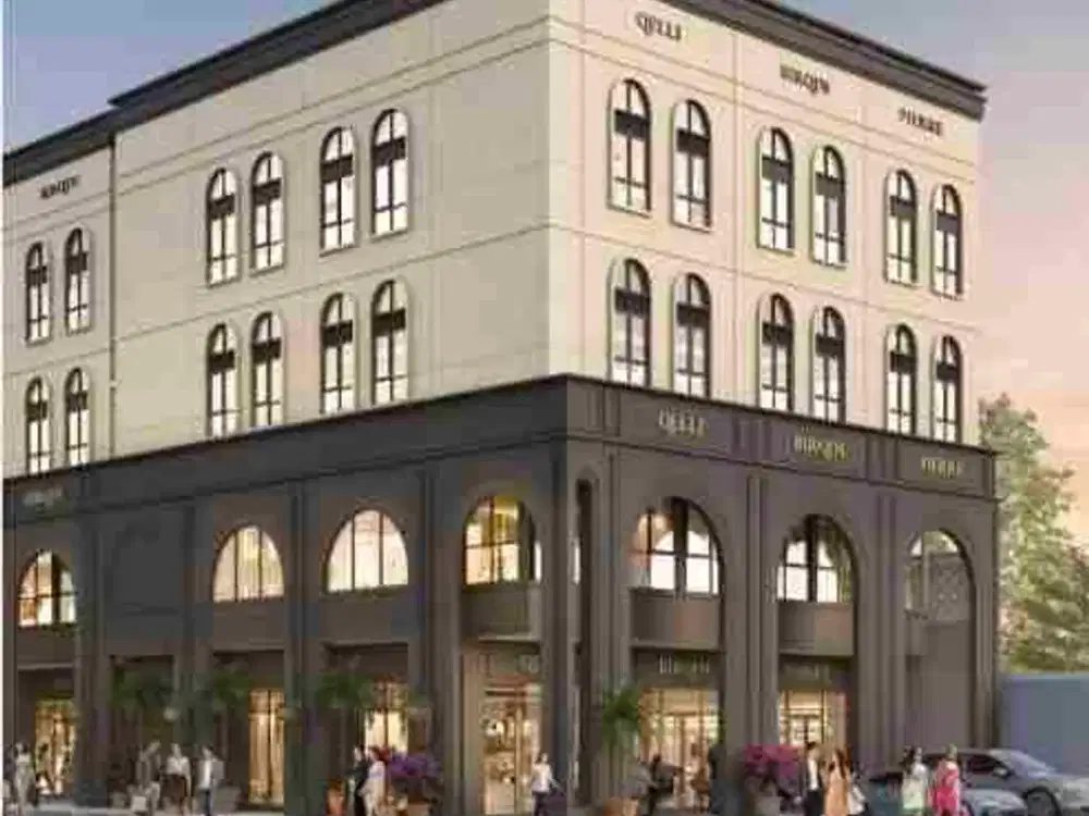 Studio Loft 4 lantai. Hadap Boulevard. Row jalan Lebar. Bebas Parkir