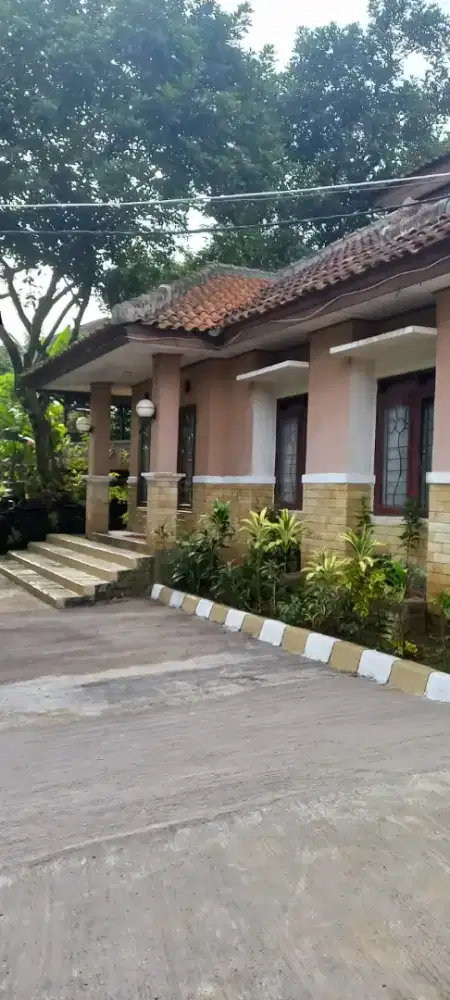 Di jual murah rumah di Ciomas luas tanah 2945 mtr surat SHM IMB PBB