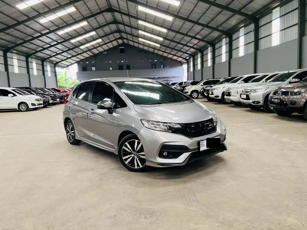 Honda Jazz 1.5 RS CVT 2018 / 2019 AT Matic, Sangat terawat