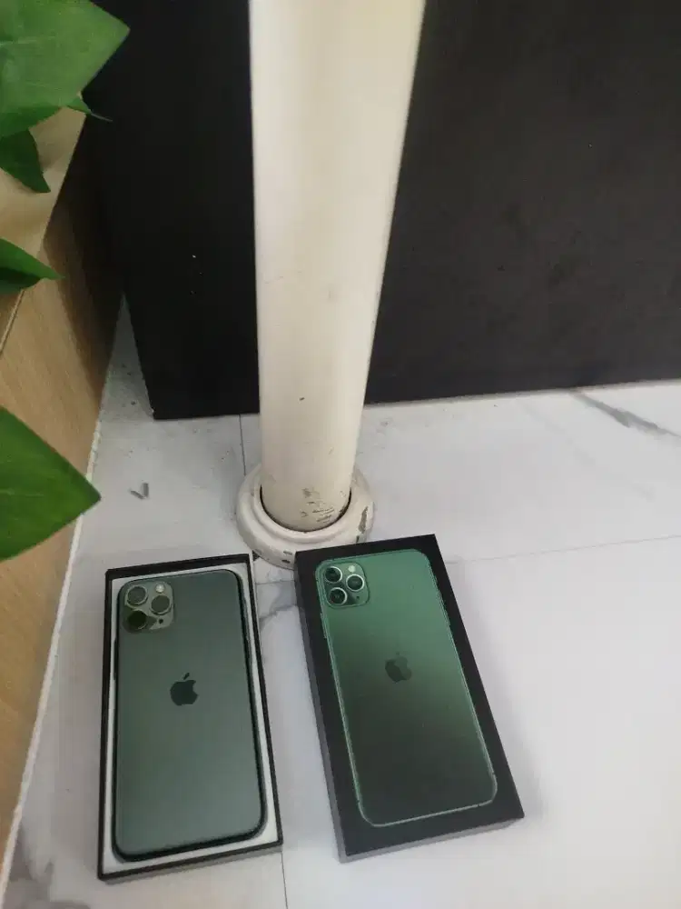 Iphone 11 pro 256gb yg lain baru