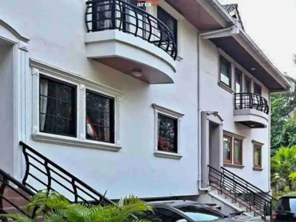 Rumah Dalam Cluster Full Furnished di Kemang Utara