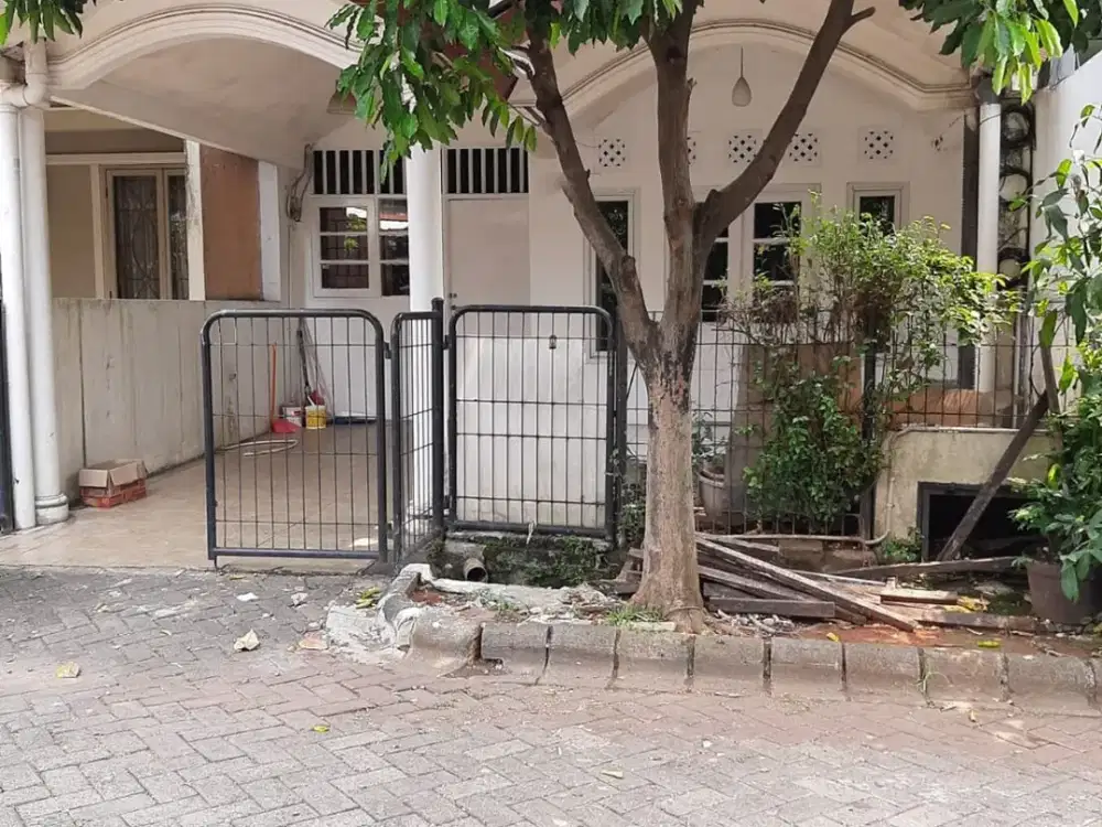 Rumah Bekasi Perumahan Kemang Pratama Dijual Cepat