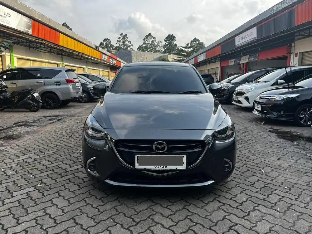 MAZDA R AT HB 2018 SKYACTIVE FACELIFT MULUS LIKE NEW !!