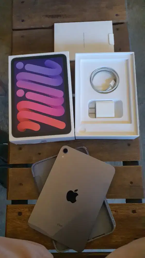 Ipad mini 6 wifi only LIKE NEW