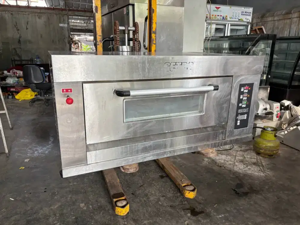 Oven getra 1 deck 2 loyang
