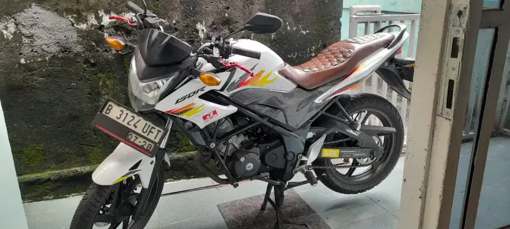 Dijual Honda CB150R thn 2014