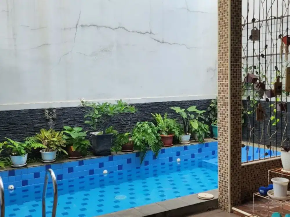 Rumah Premium Full Furnish + Kolam Renang di Metland Menteng Cakung