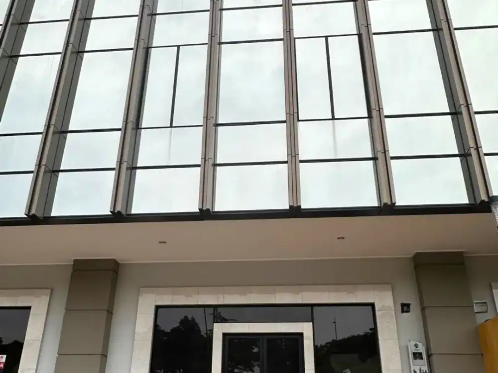 Ruko Ebony PIK 2 82m2 4,5x18 3,5LT HGB Area Komersil View Laut