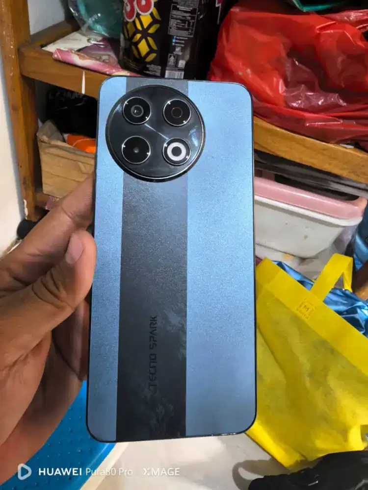 tecno spark 30 pro garansi masih panjang mulus like new HARGA PAS