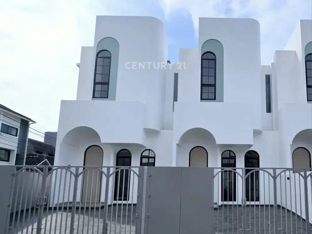 Rumah Hook Brand New Vibes Little Santorini Citra Garden 2 JakBar