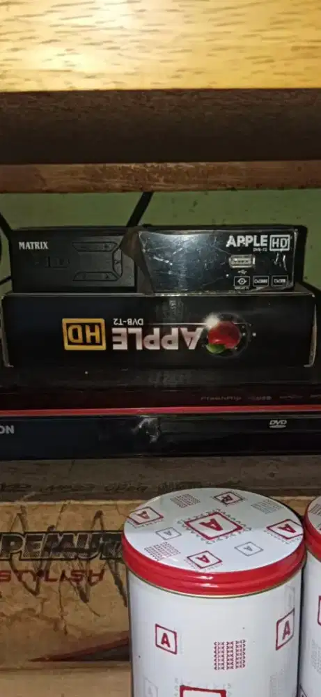 Dijual tv tabung dan set top box