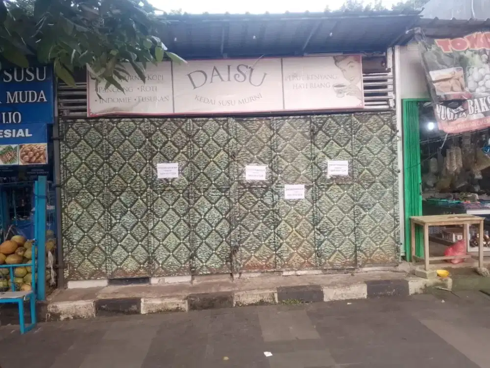Toko di jalan gor pakansari