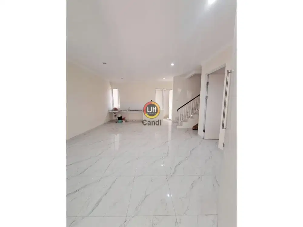 Rumah di Paramount Village Semarang