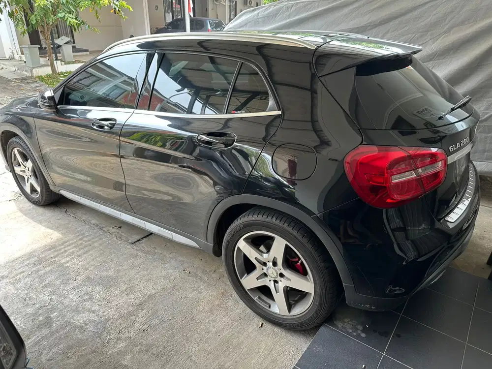 Mercedes-Benz GLA200 2016 Bensin