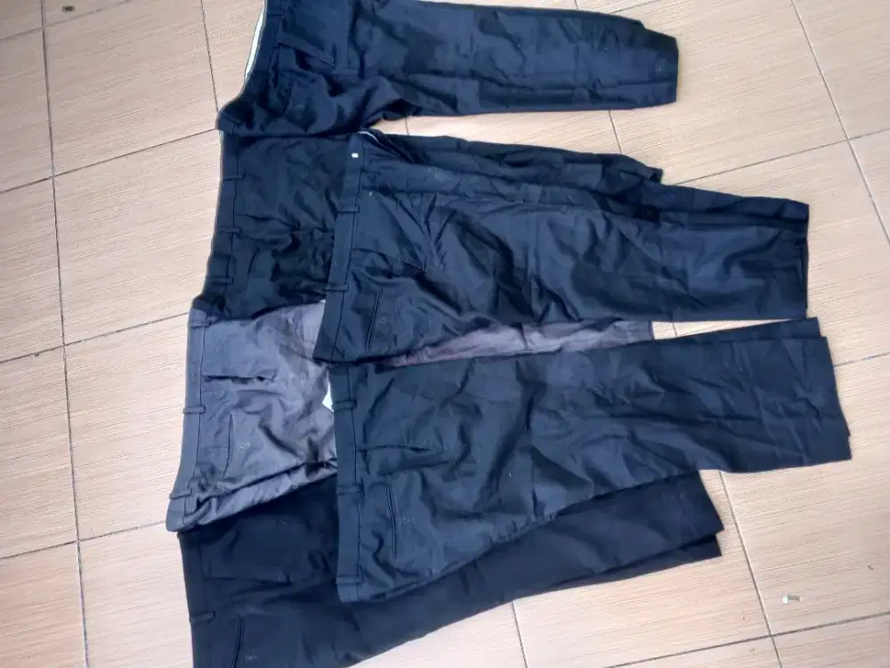 Celana 2nd formal celana bahan 37/36 P:100cm ut TB:165cm  6pc Rp.400rb