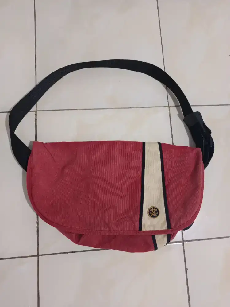 Tas selempang cumpler merah putih