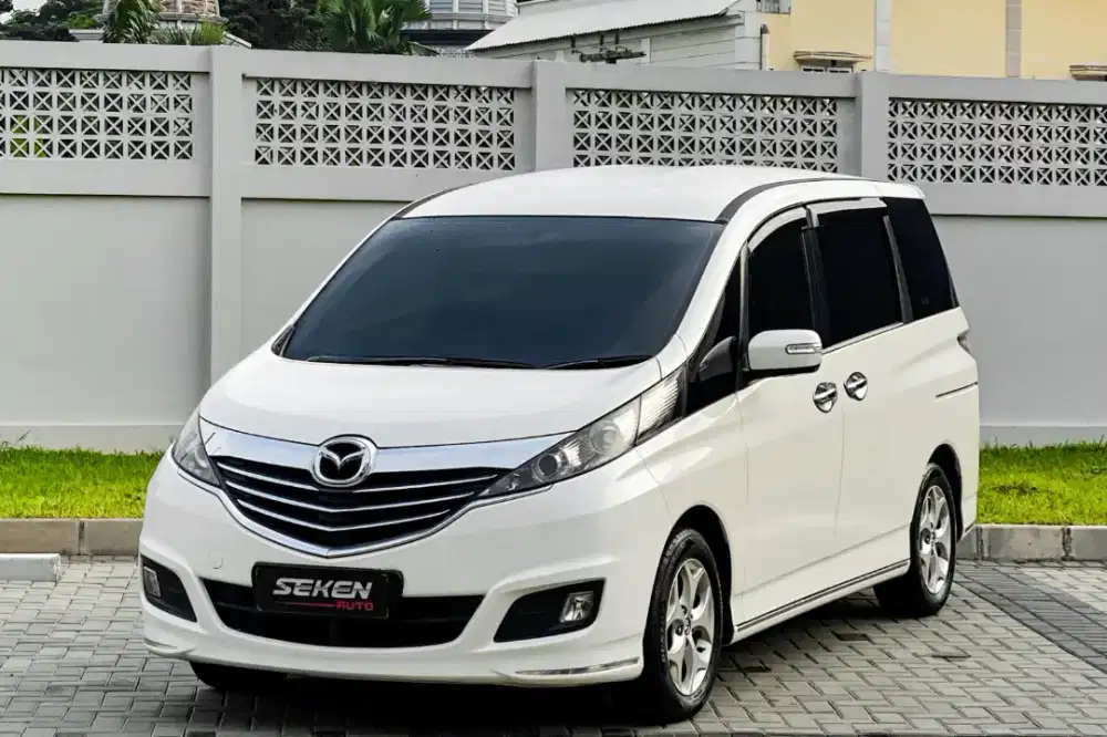 Mazda Biante 2.0 Skyactiv AT Matic 2016 Putih Metalik.