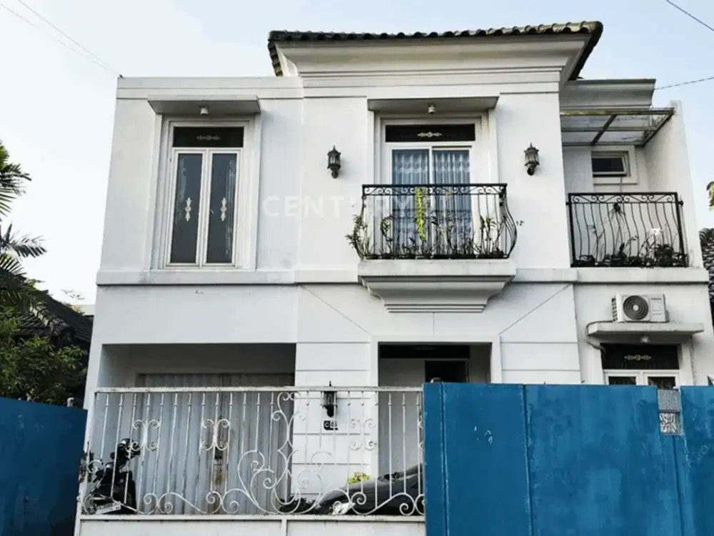 Rumah 2 Lt Hadap Selatan Dgn Hal Belakang Di Purwomartani