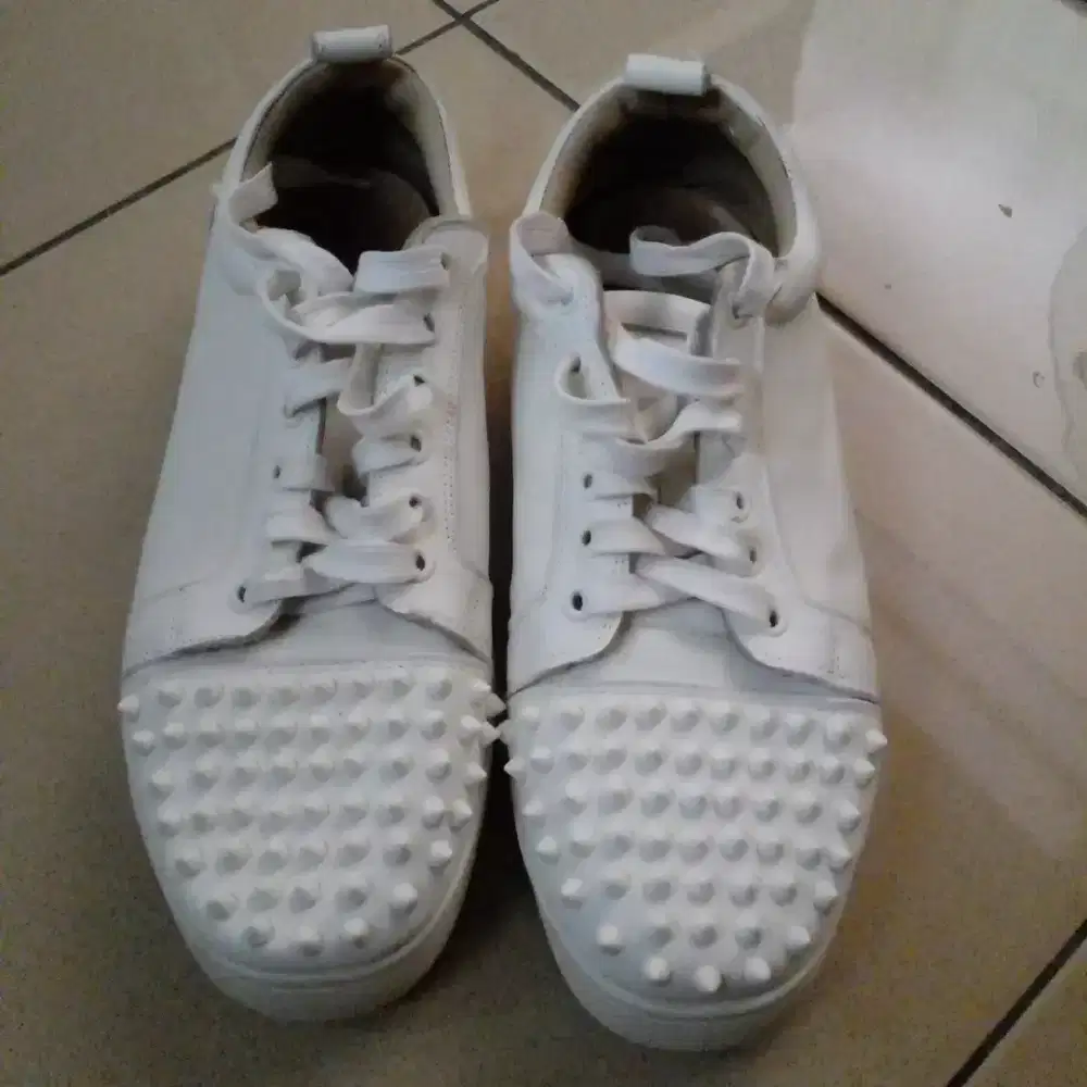 Christian Louboutin  ( Leather )