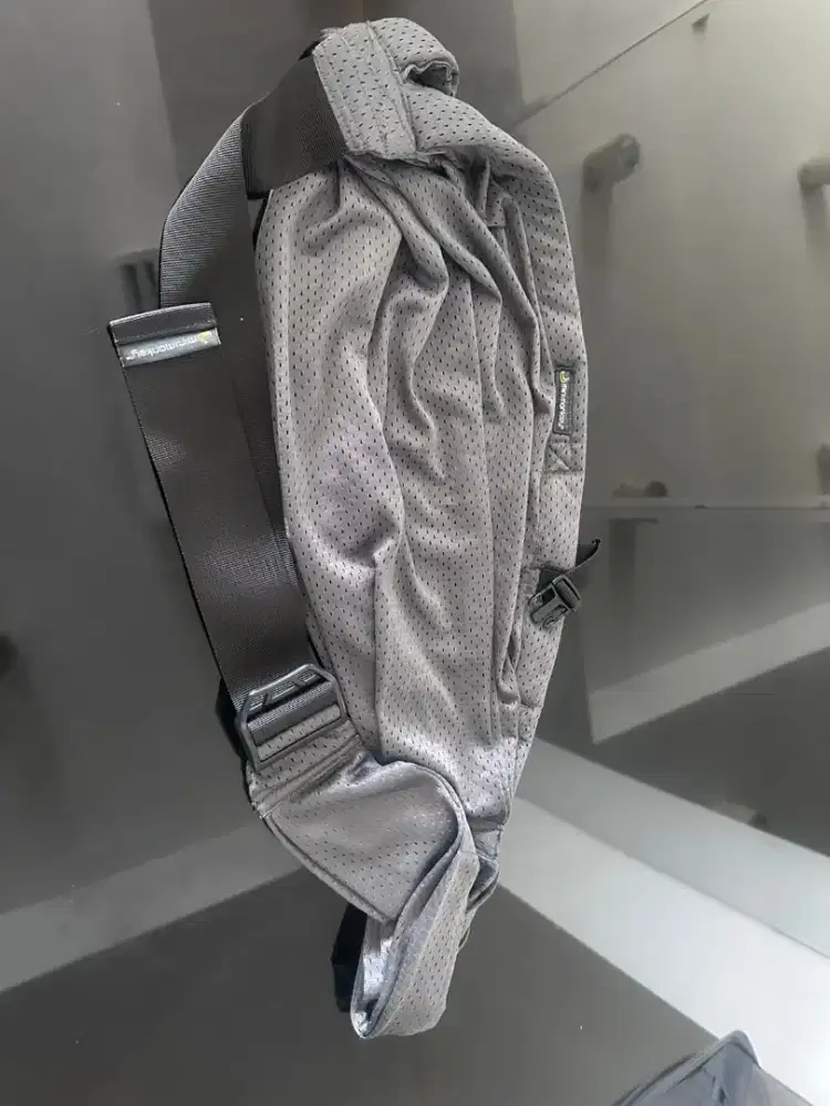 Gendongan bayi sling merk MiniMonkey ex Mothercare