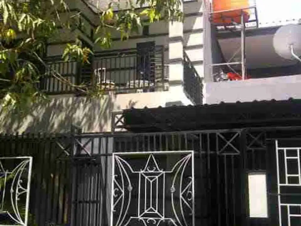 Di jual cepat Rumah jl Hertasning