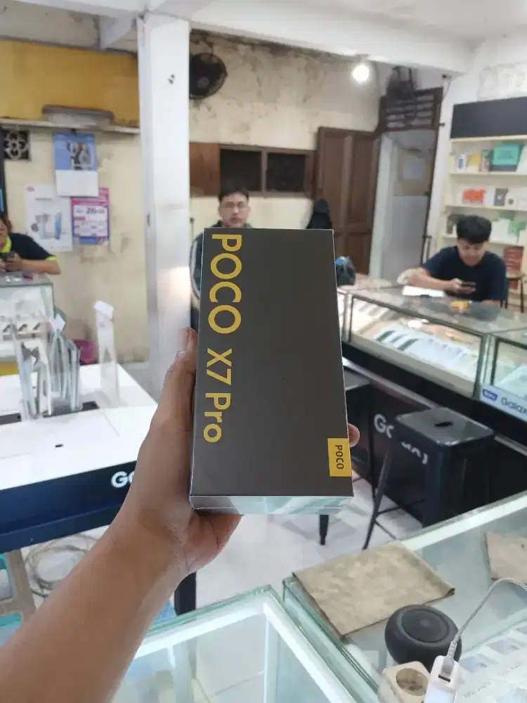 Berminat silahkan WA Poco X7 Pro 5G 12/512 Garansi resmi 15bln