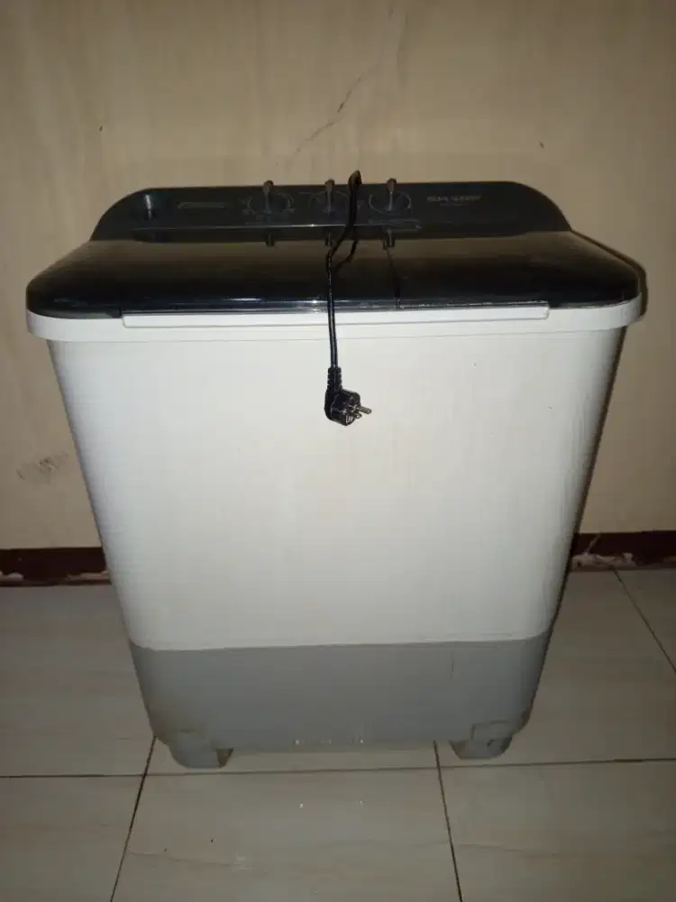 Mesin cuci merk Sharp