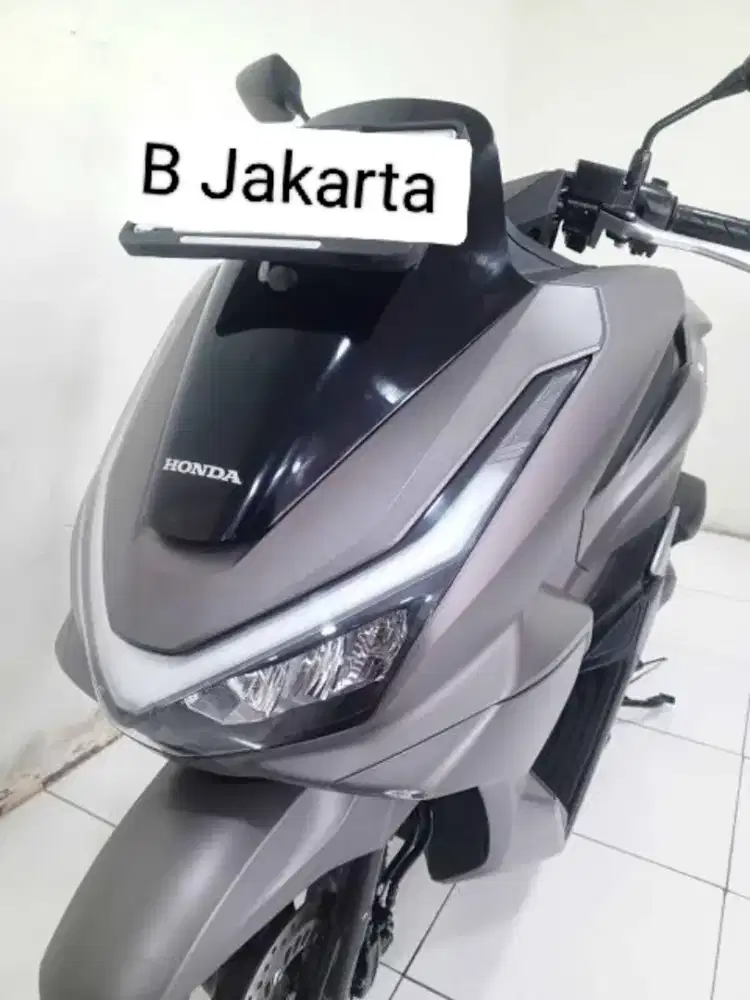 Honda PCX 160 CBS tahun 2025