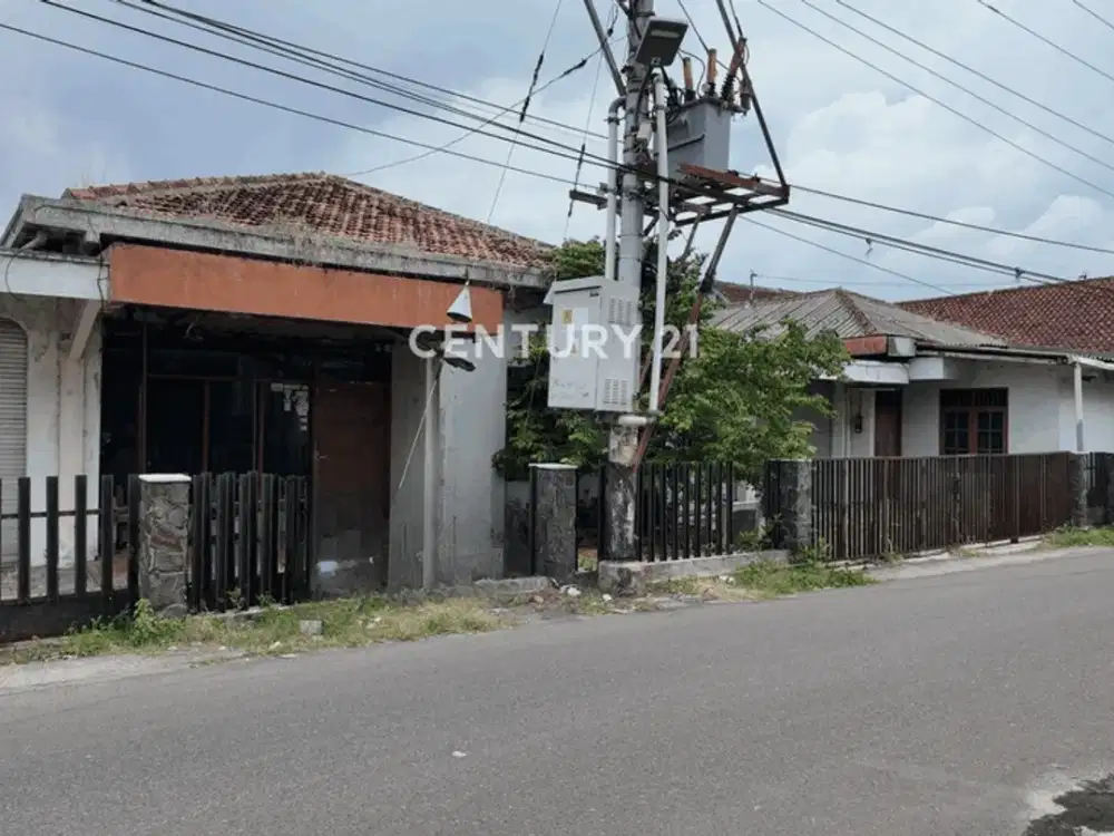 Tanah Luas Ld 30 Di Jl Godean Cck Utk Buat Guest House Atau Villa