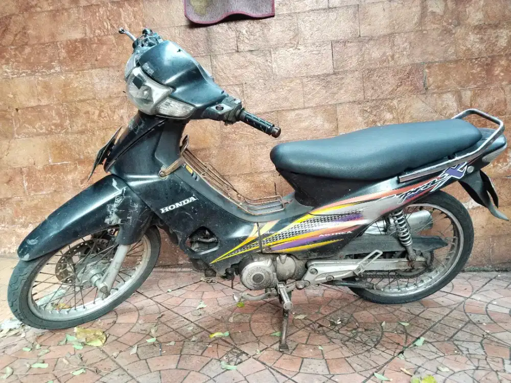 Supra x 2002 komplit